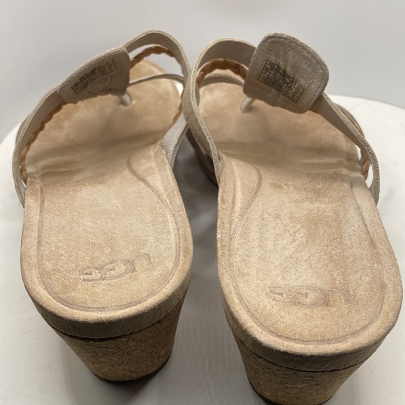 UGG Maddie Wedge Sandal - Picture 4 of 9